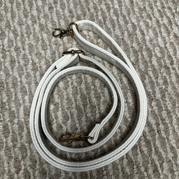 Aldo handbag with adjustable strap - Picture 6 of 6